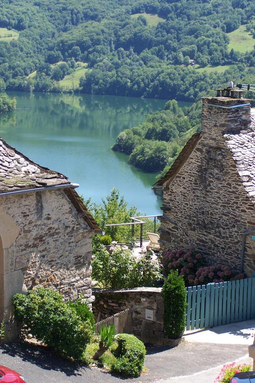 Les Hotes Du Lac, Chambres Et Tables D'Hotes Mandailles  외부 사진