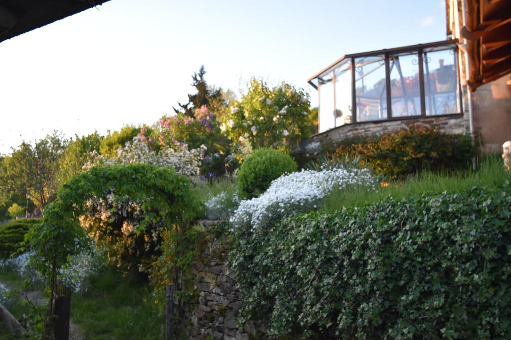 Les Hotes Du Lac, Chambres Et Tables D'Hotes Mandailles  외부 사진